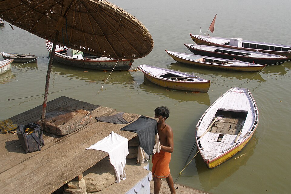 Varanasi, India, Boats on Ganges River — Varanasi, India