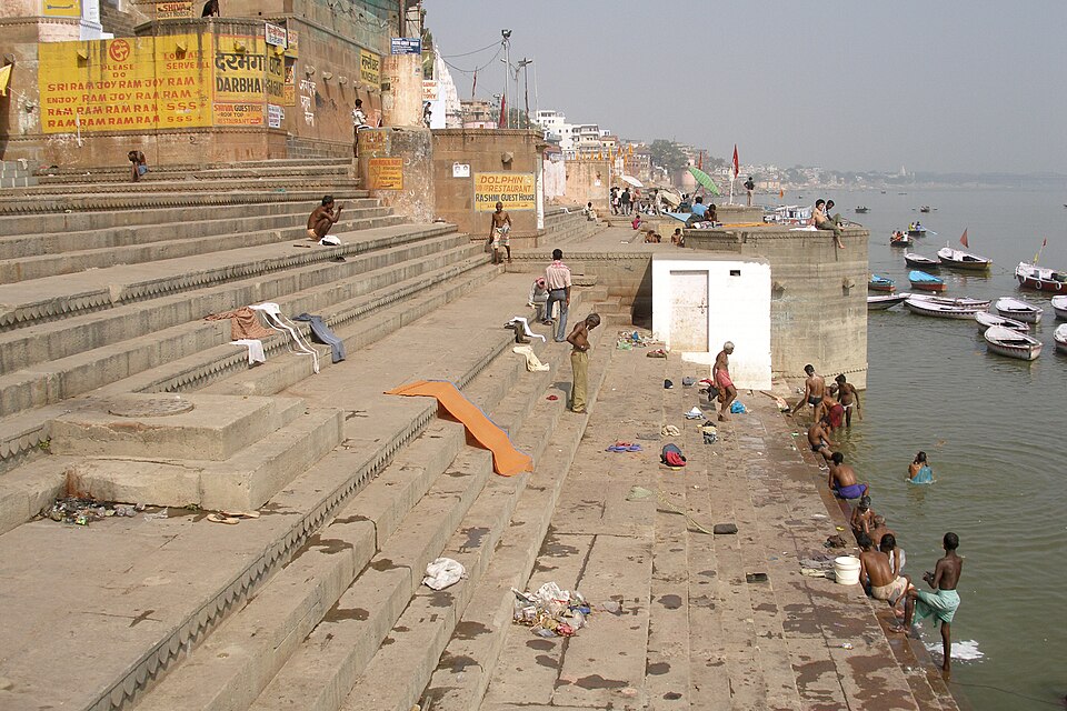 Varanasi, India, Ghats on Ganges River — Varanasi, India