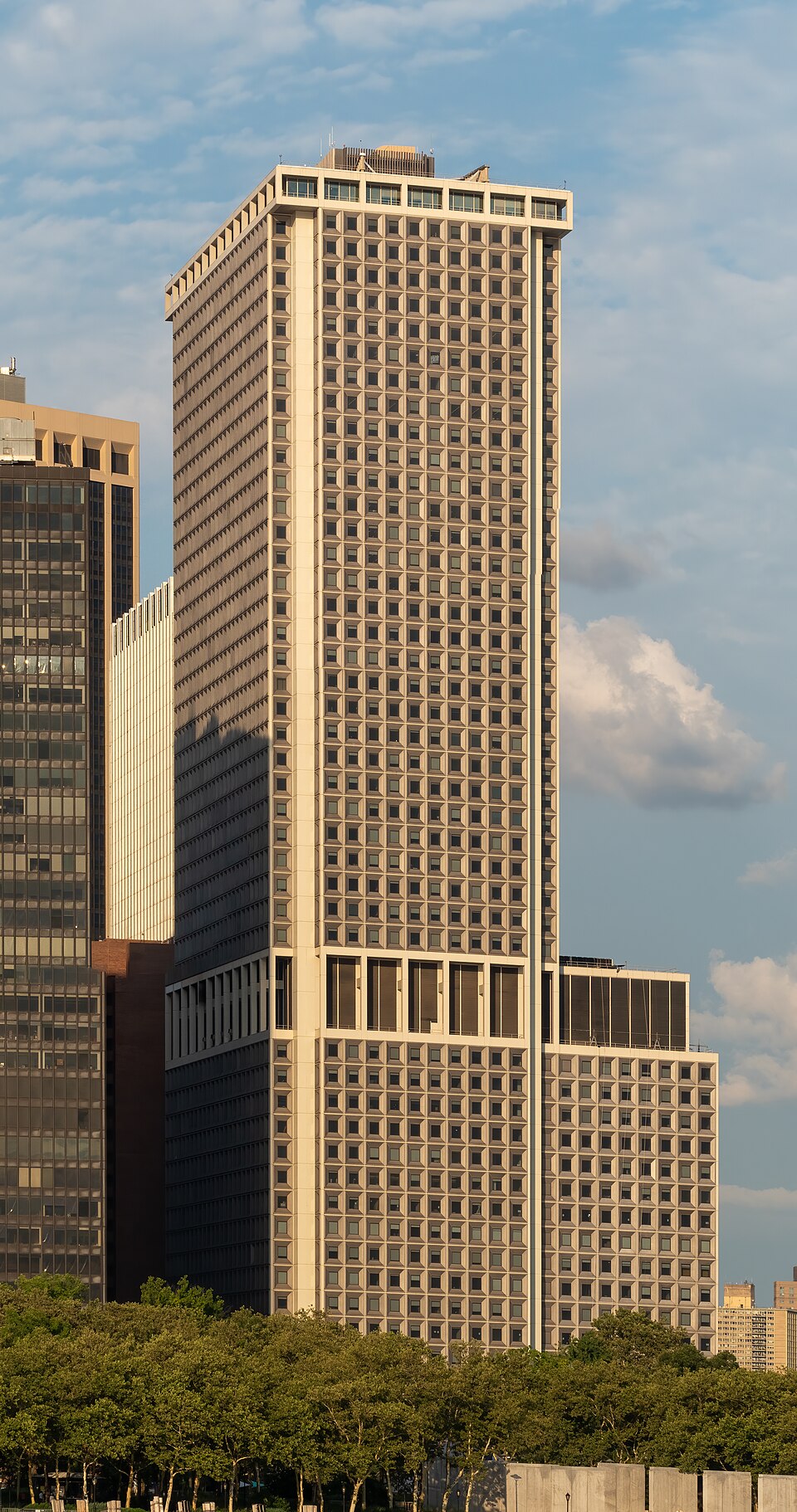 1 New York Plaza (24280p) — New York City, United States