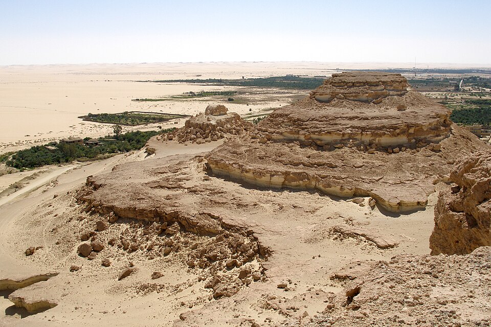 Siwa Oasis, Sahara Desert, Libyan Desert, Egypt — Erg Chebbi, Morocco