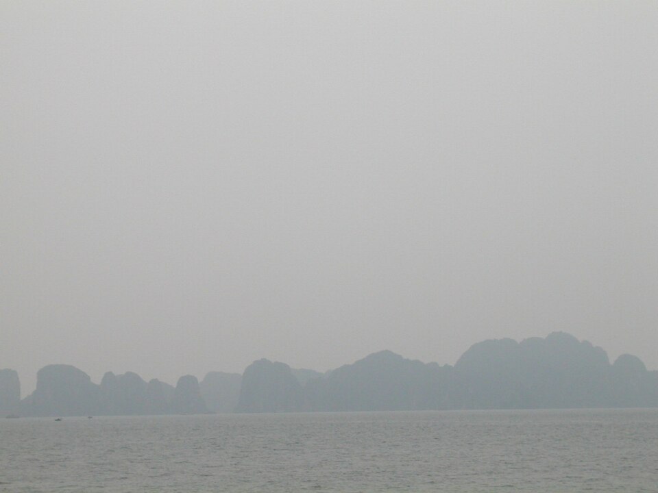 Halong Bay tourism in 2003 August 30 — Hạ Long Bay, Vietnam