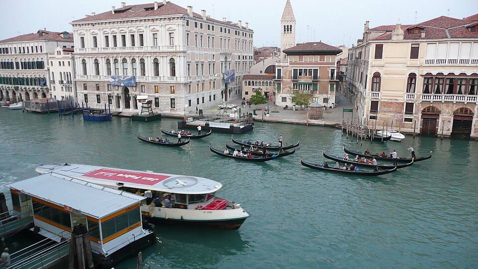 Gondola Group Tour - Grand Canal (Venice) — Venice, Italy