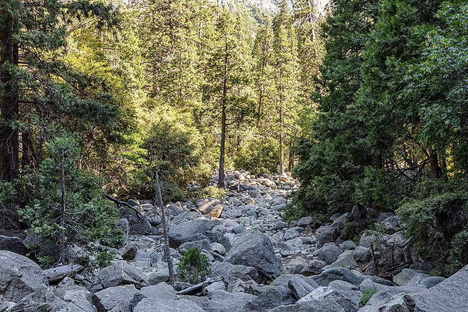 Yosemite National Park (CA, USA), Yosemite Valley -- 2022 -- 2867-71 — Yosemite, United States