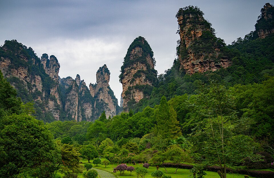 Avatar World 37741-Zhangjiajie (49046811008) — Zhangjiajie, China