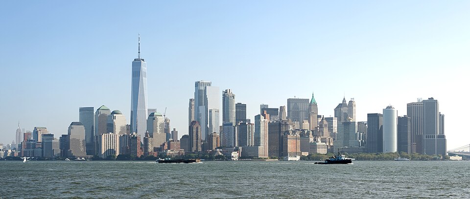 Lower Manhattan skyline from Upper New York Bay, 20231001 1031 0838 — New York City, United States