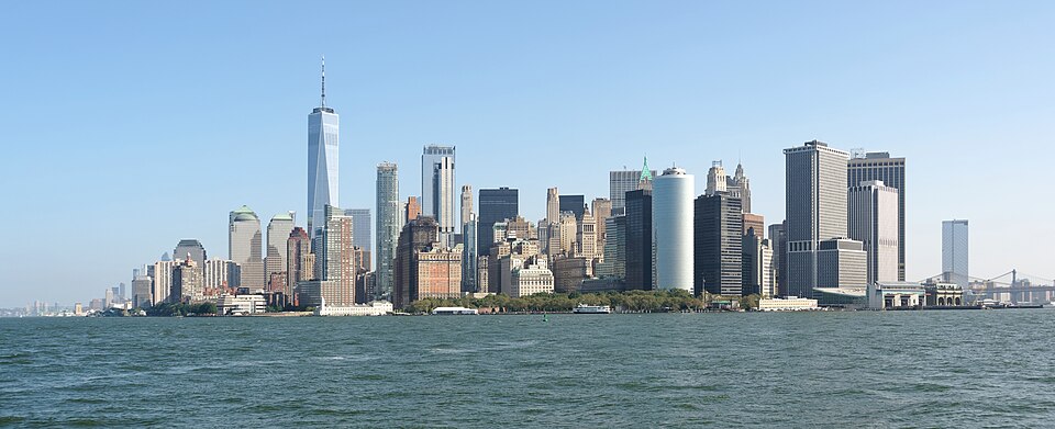 Manhattan skyline from Upper New York Bay, 20231001 1043 0903 — New York City, United States