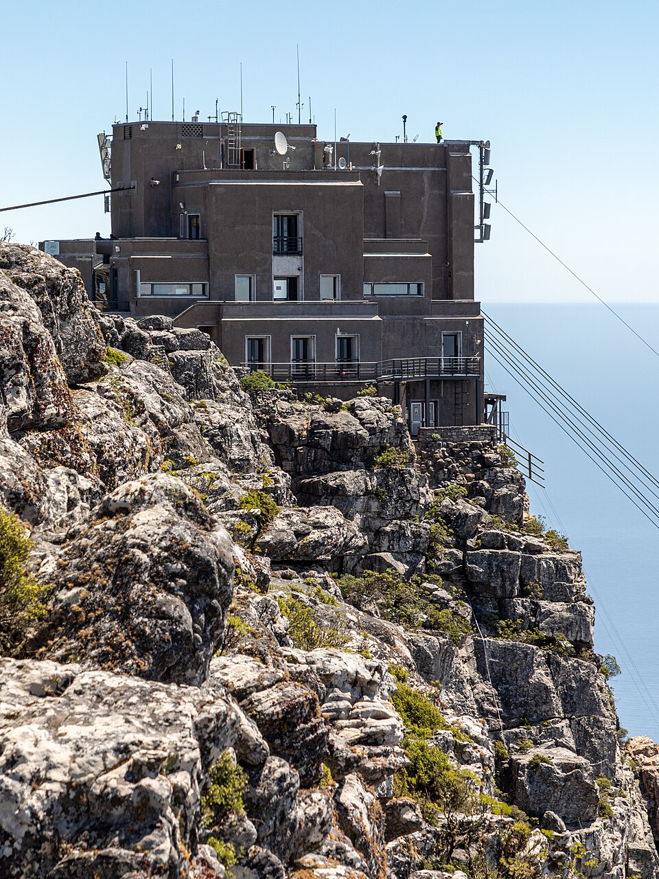 Cape Town (ZA), Table Mountain, Seilbahn, Bergstation -- 2024 -- 2850 — Cape Town, South Africa