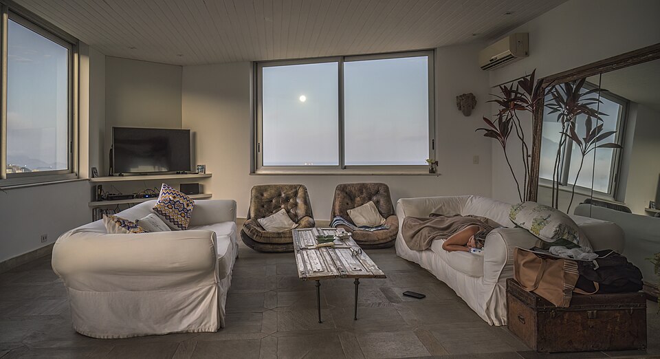 Living room in apartment of Condomínio do Edifício Zaher, Le Blond, Rio de Janeiro, Brazil — Rio de Janeiro, Brazil