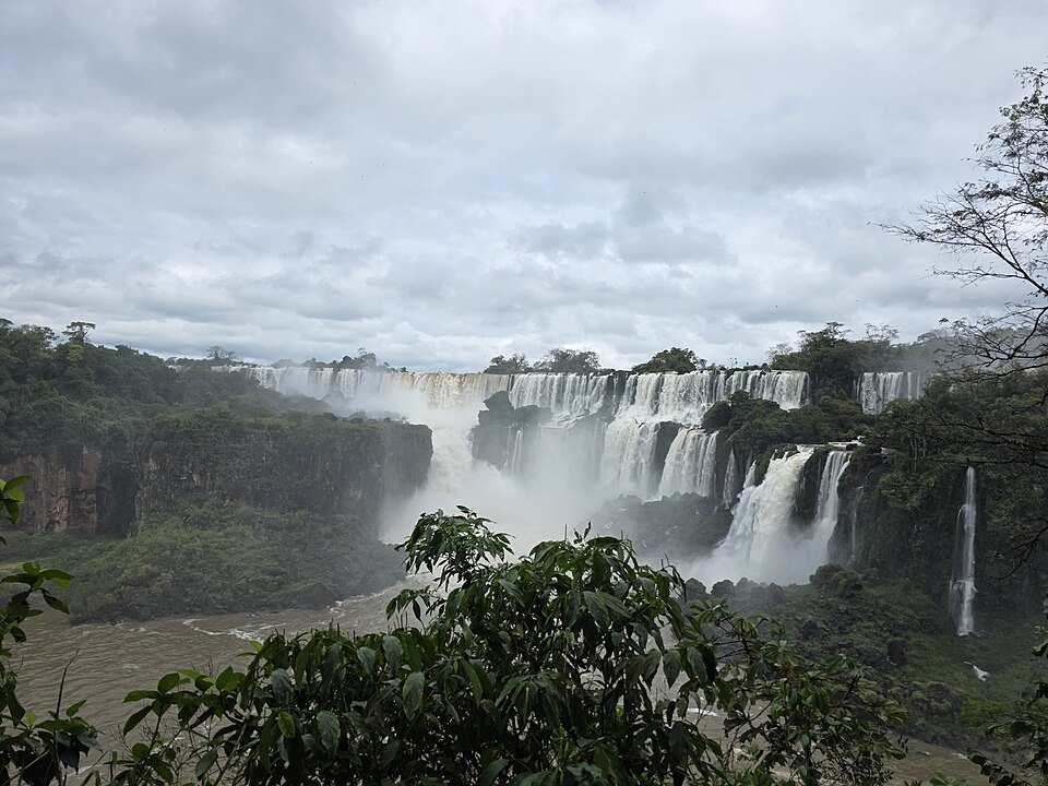 A view of Iguazu Falls from the Argentina side (45229) — Iguazú, Argentina