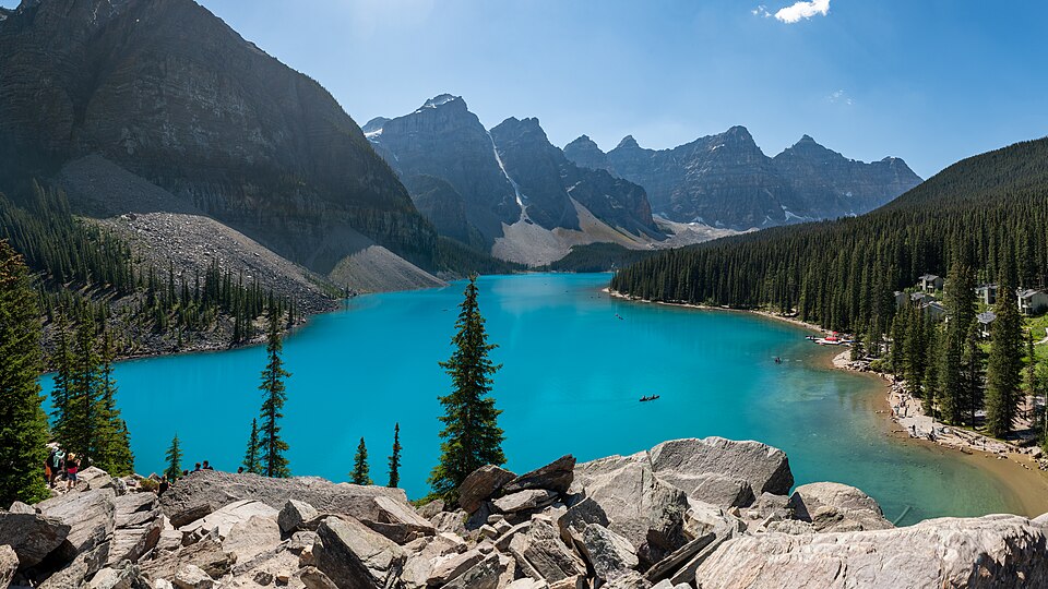 Moraine Lake, Banff National Park, Canada (54880344222) — Banff, Canada