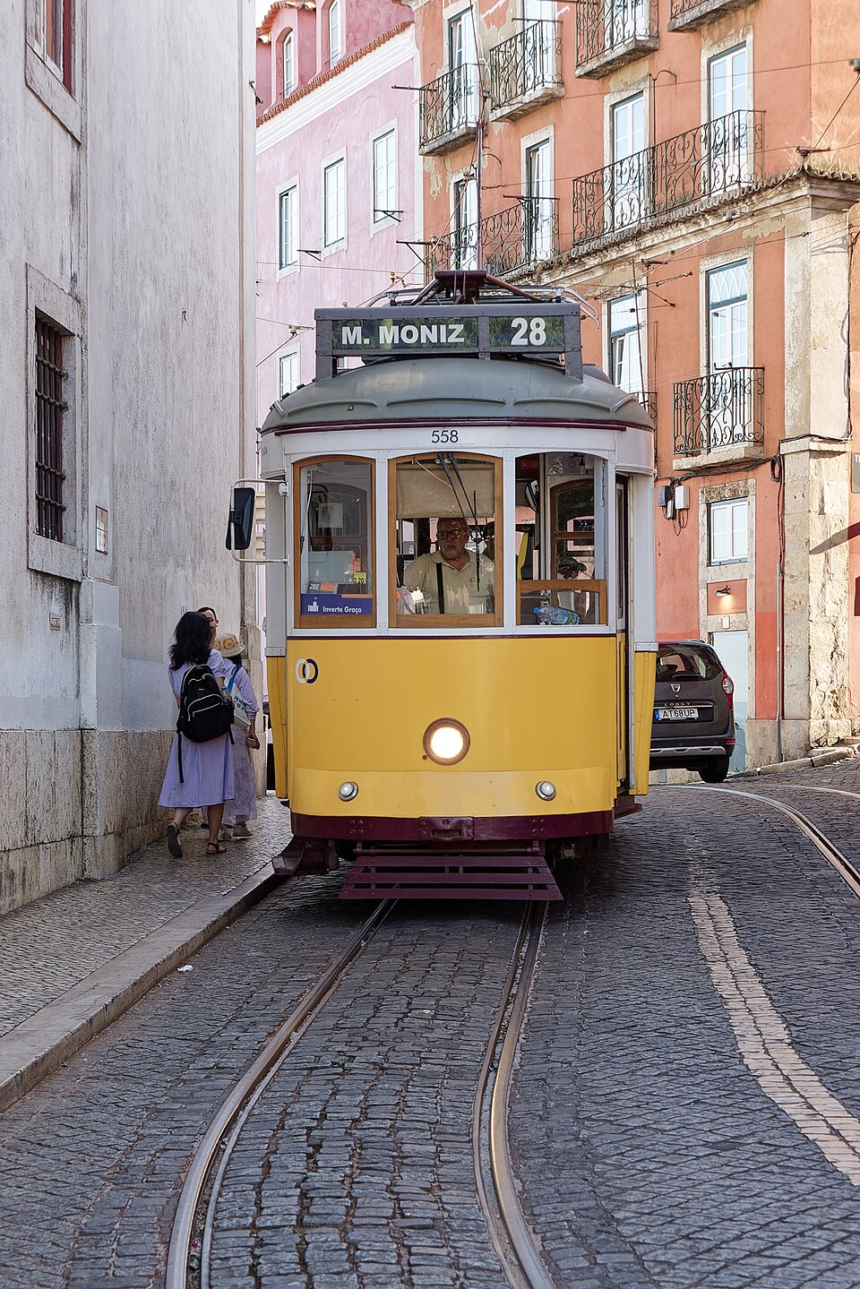 Tram 28 at Largo de Santa Luzia in Lisbon, 20250606 1958 0419 — Lisbon, Portugal