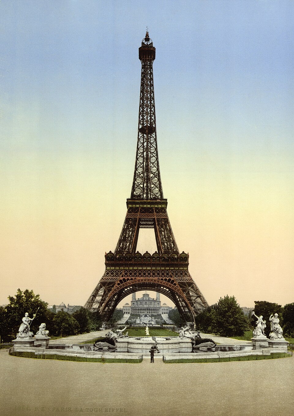 Eiffel Tower, full-view looking toward the Trocadero, Exposition Universal, 1900, Paris, F — Paris, France