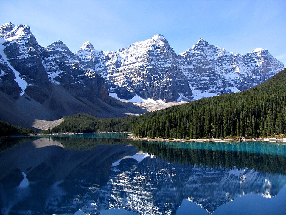 Moraine Lake 17092005 — Banff, Canada