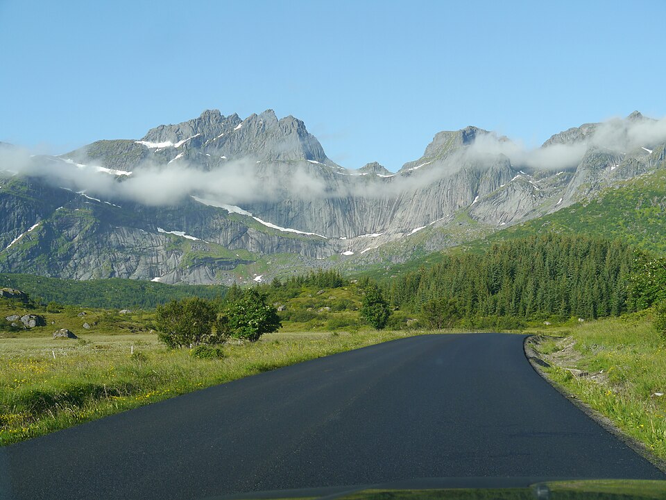 Nordland Lofoten 23 — Lofoten, Norway