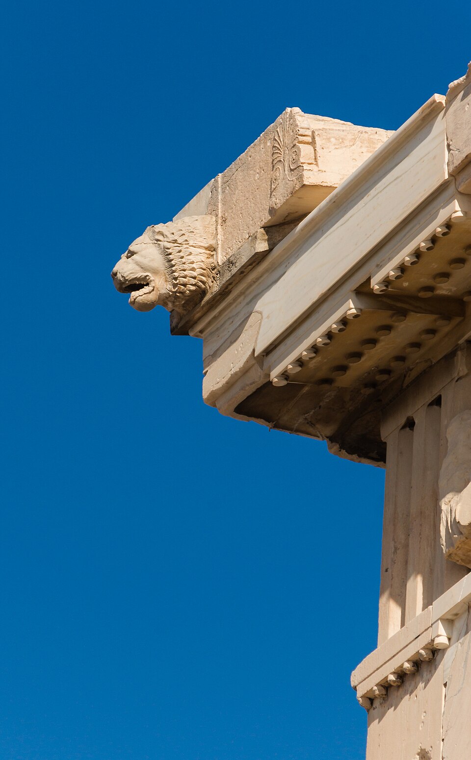 Head of Lion edge Parthenon Acropolis Athens Greece — Athens, Greece