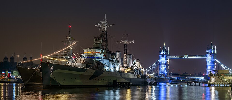 HMS Belfast and Tower Bridge before sunrise — London, United Kingdom