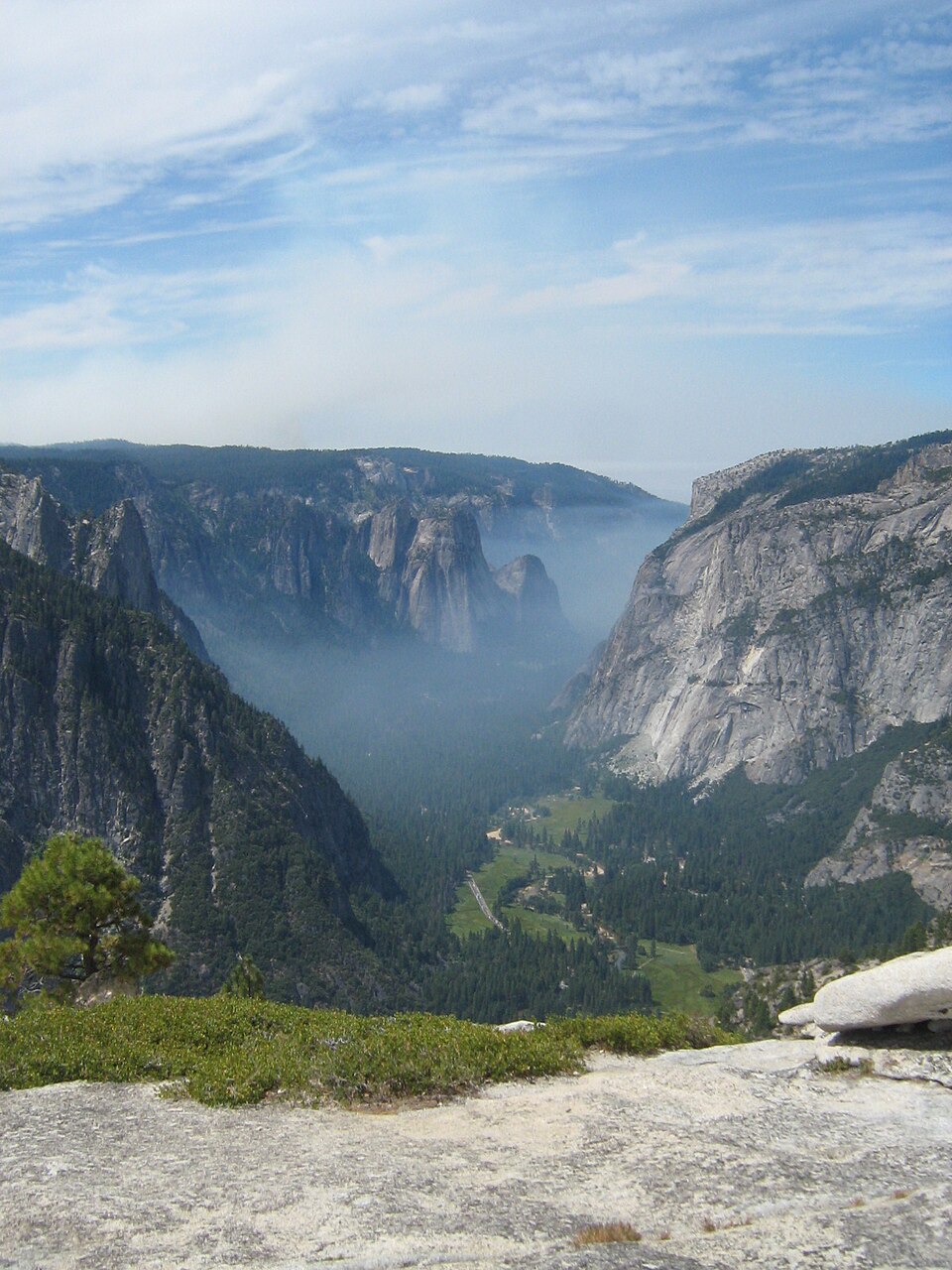 Smoke in Yosemite Valley — Yosemite, United States