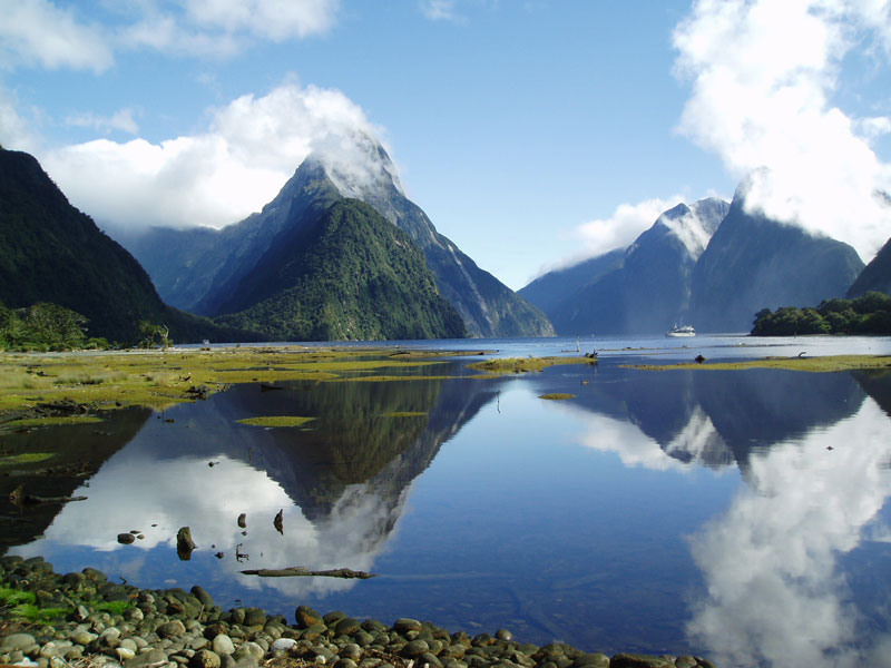 Milford sound Nouvelle Zélande 03 mars 2005 — Milford Sound, New Zealand