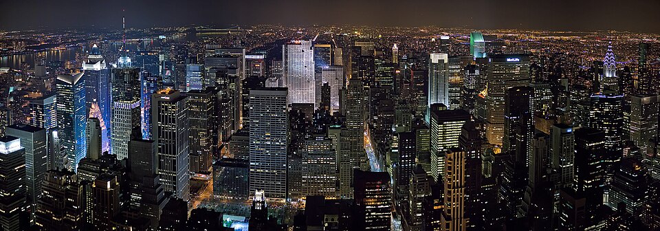 New York Midtown Skyline at night - Jan 2006 edit1 — New York City, United States
