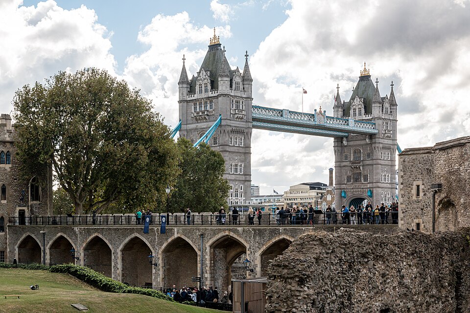London, Tower Bridge -- 2016 -- 4676 — London, United Kingdom