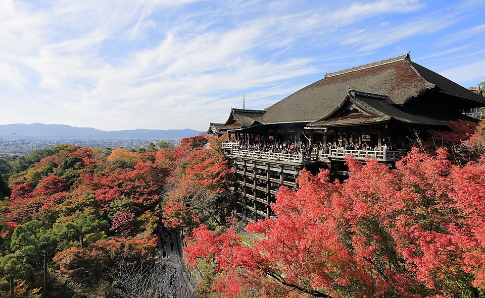 Kiyomizu-dera, Kyoto, November 2016 -01 — Kyoto, Japan