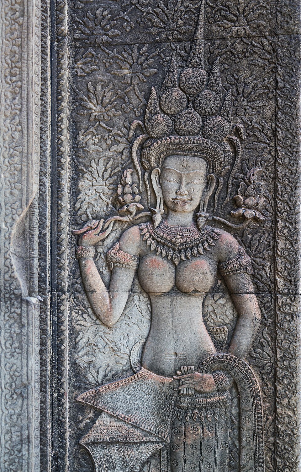 2016 Angkor, Angkor Wat, Brama Angkor Wat (07) — Angkor, Cambodia