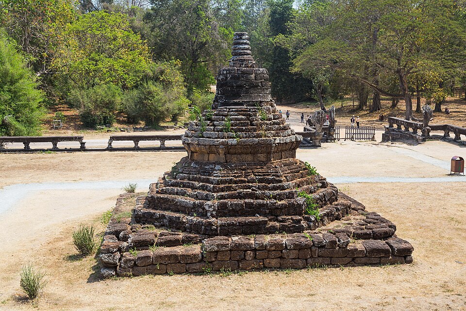 2016 Angkor, Angkor Wat, Stupa — Angkor, Cambodia