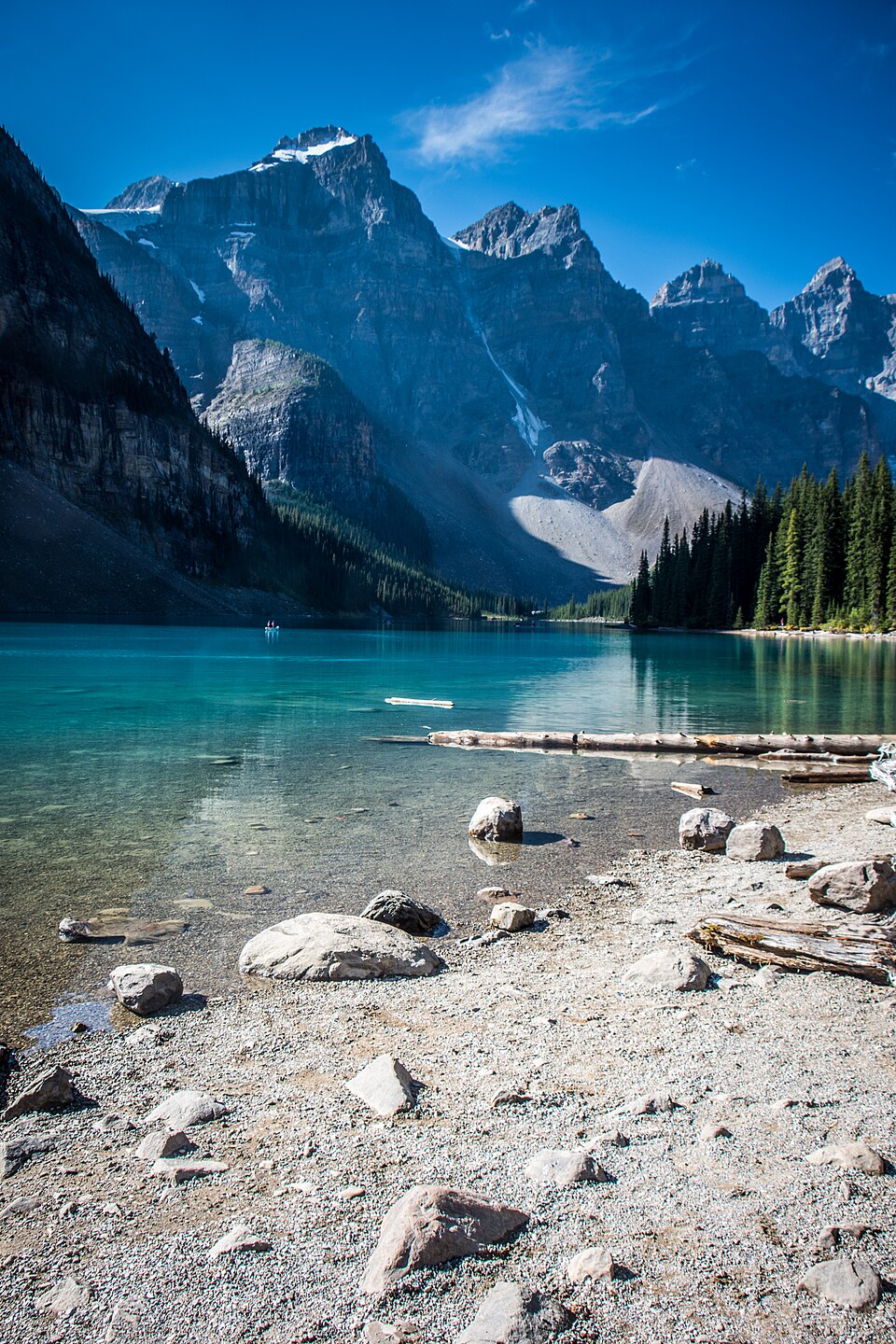 Moraine Lake - Banff Alberta (31998472444) — Banff, Canada