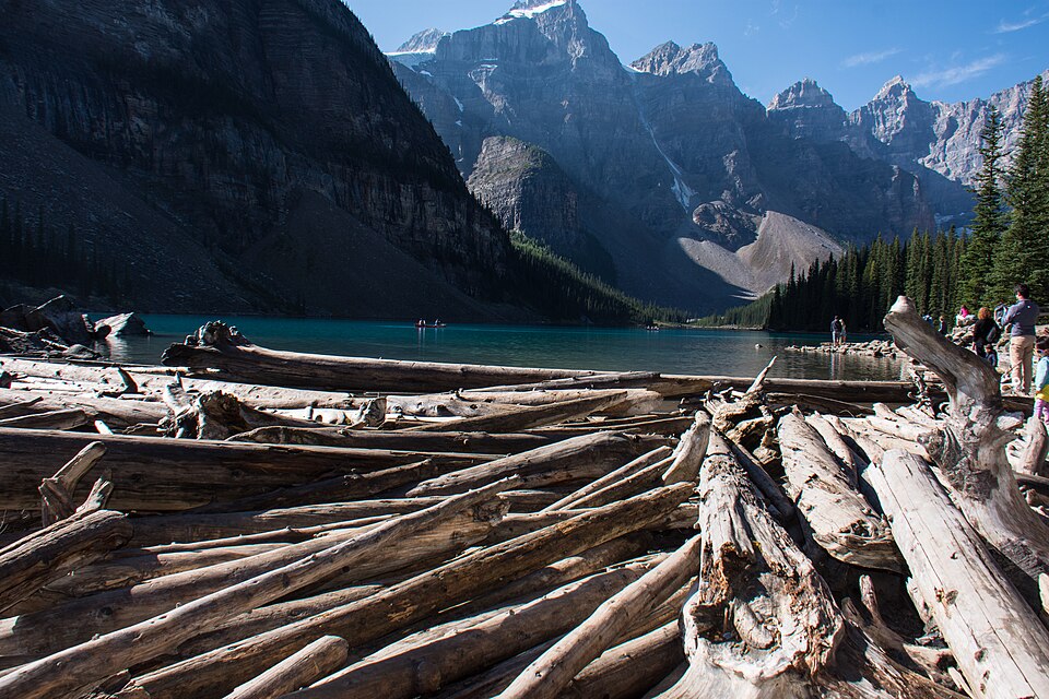 Moraine Lake - Banff Alberta (32841369595) — Banff, Canada