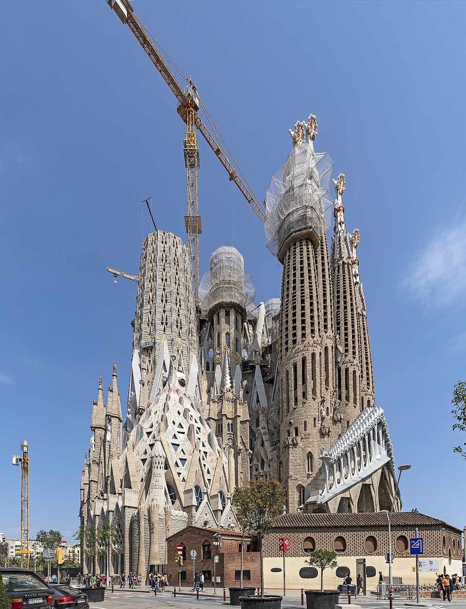 Barcelona - Exterior of the Apse of the Sagrada Família - Western exposure — Barcelona, Spain