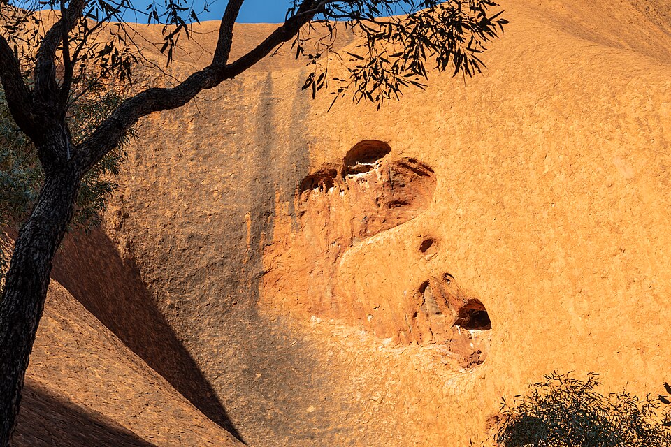 Petermann Ranges (AU), Uluru-Kata Tjuta National Park, Uluru, Kuniya Walk -- 2019 -- 3651 — Uluru, Australia