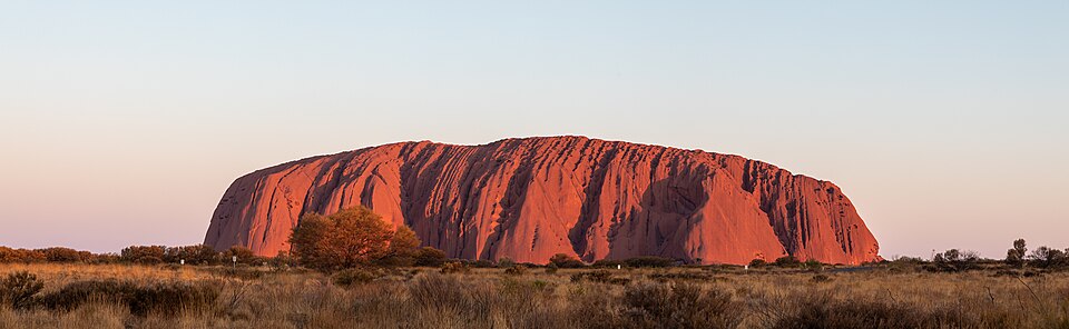 Petermann Ranges (AU), Uluru-Kata Tjuta National Park, Uluru -- 2019 -- 3704-8 — Uluru, Australia