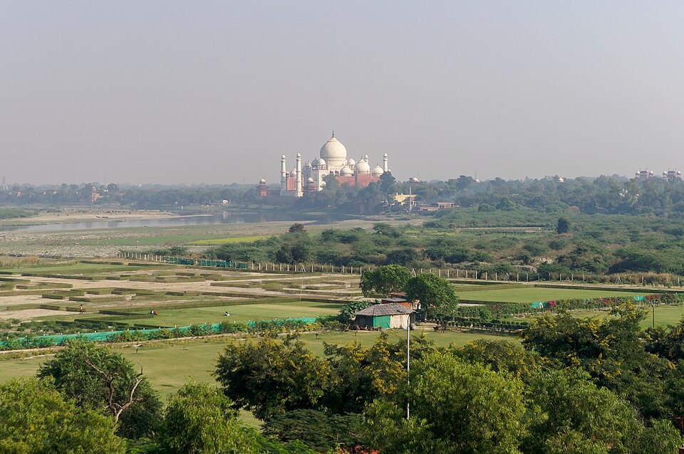 20191204 Taj Mahal viewed from Agra Fort 0952 6653 — Agra, India