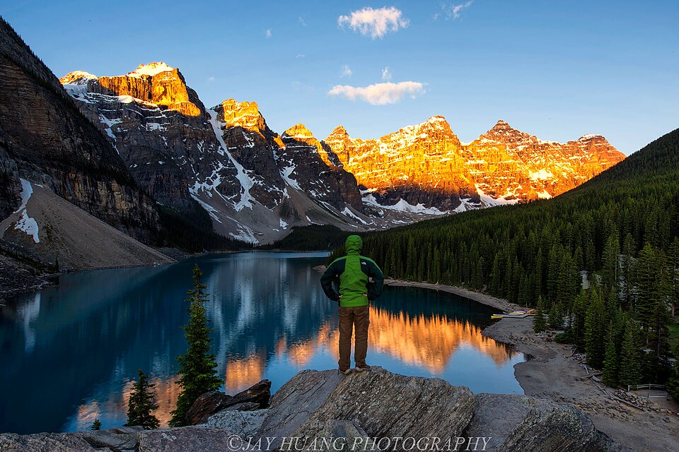Moraine Lake, Banff - Flickr - Jaykhuang — Banff, Canada