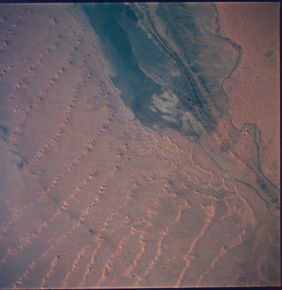 S65-63830 The Sahara Desert in Western Algeria on Earth — Erg Chebbi, Morocco
